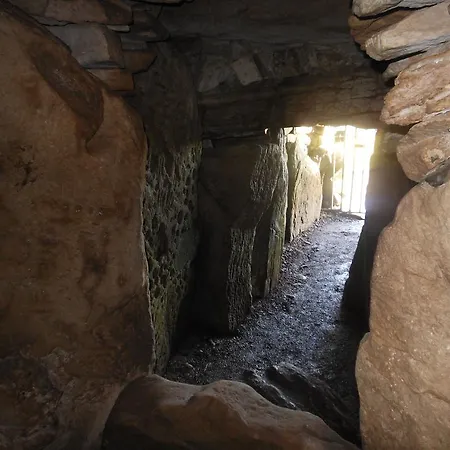 Loughcrew Megalithic Хостел Millbrook
