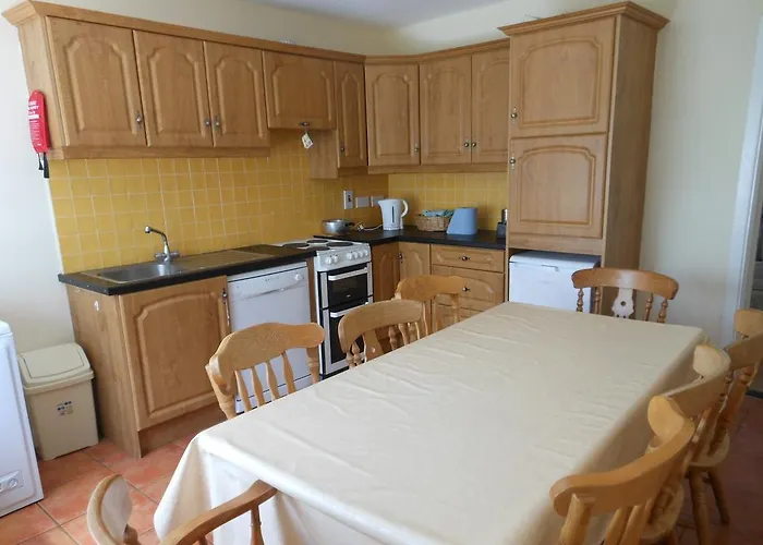 Loughcrew Megalithic Hostal *