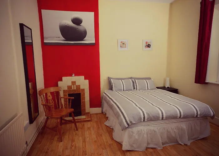 Hostal Loughcrew Megalithic