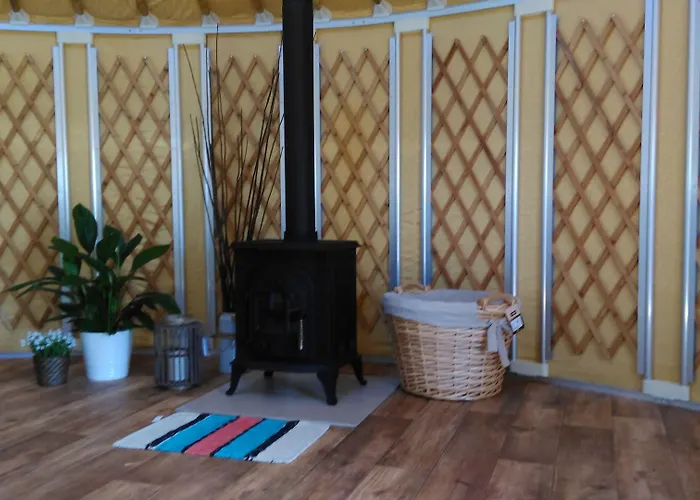 Hostal Loughcrew Megalithic *