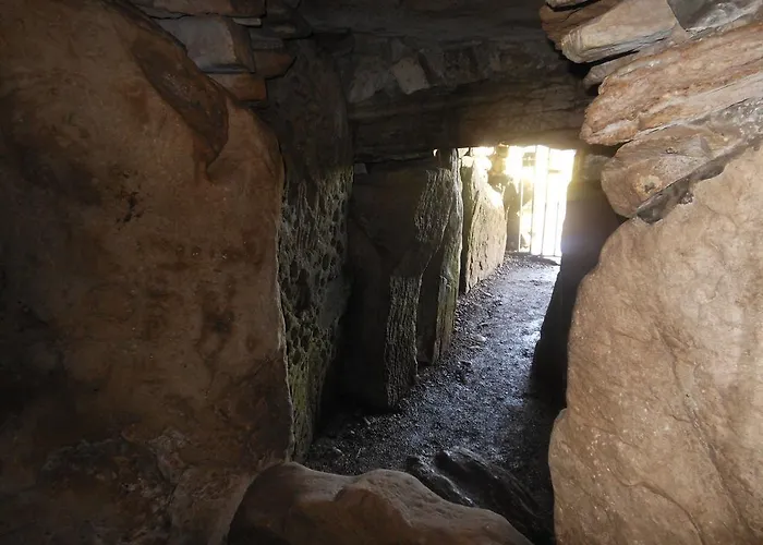 Loughcrew Megalithic אכסניה Millbrook
